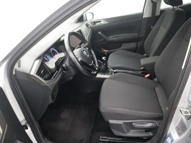 Volkswagen Polo view 19