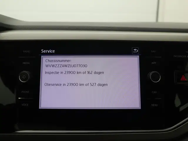 Volkswagen Polo view 22