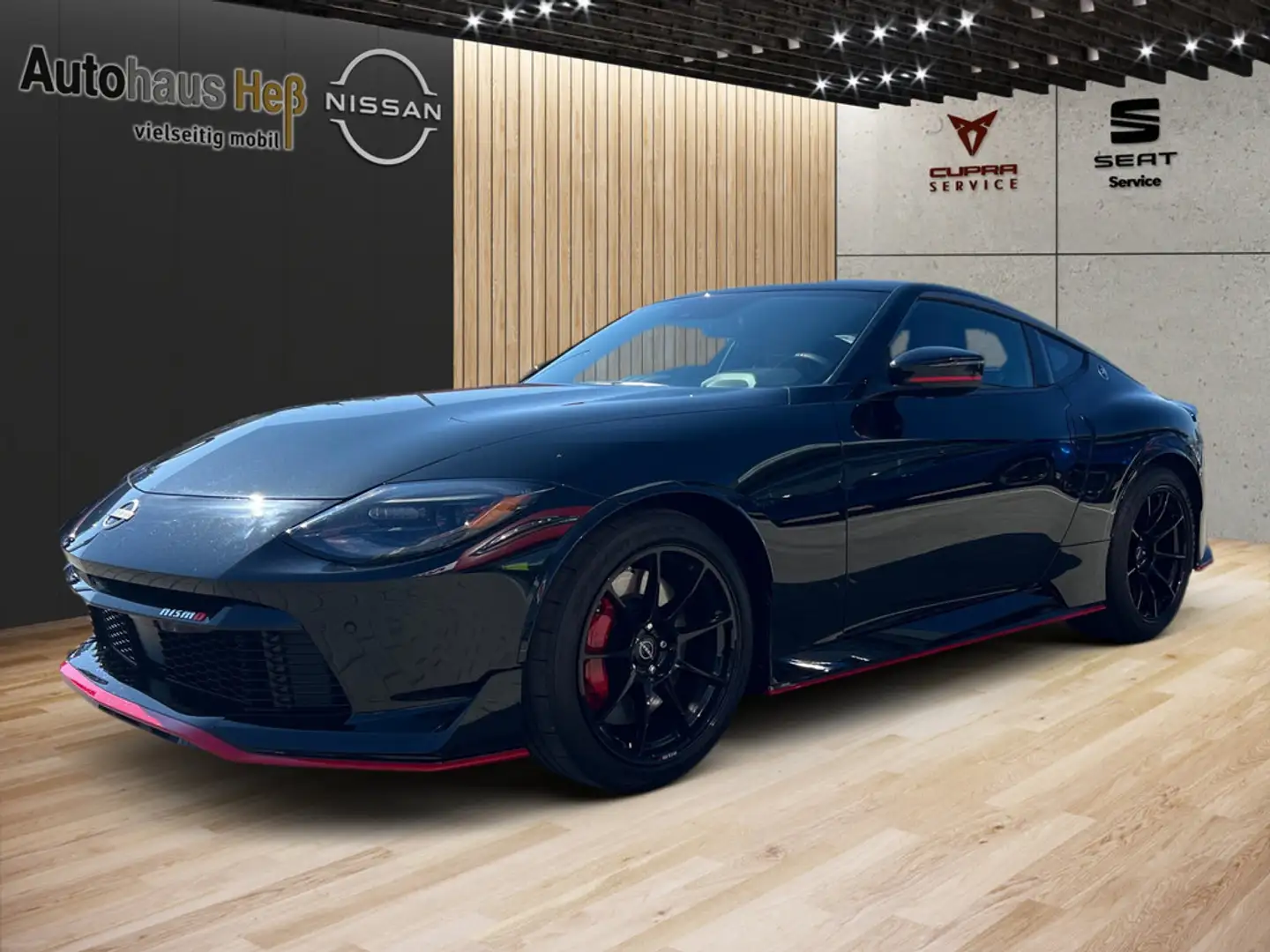 Nissan Noir - 1