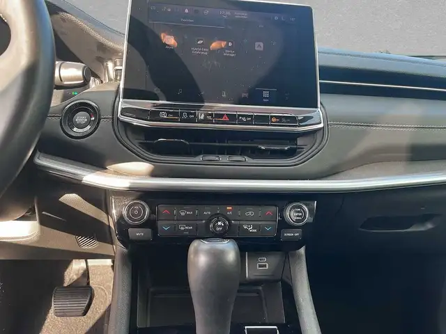 Jeep Compass view 12