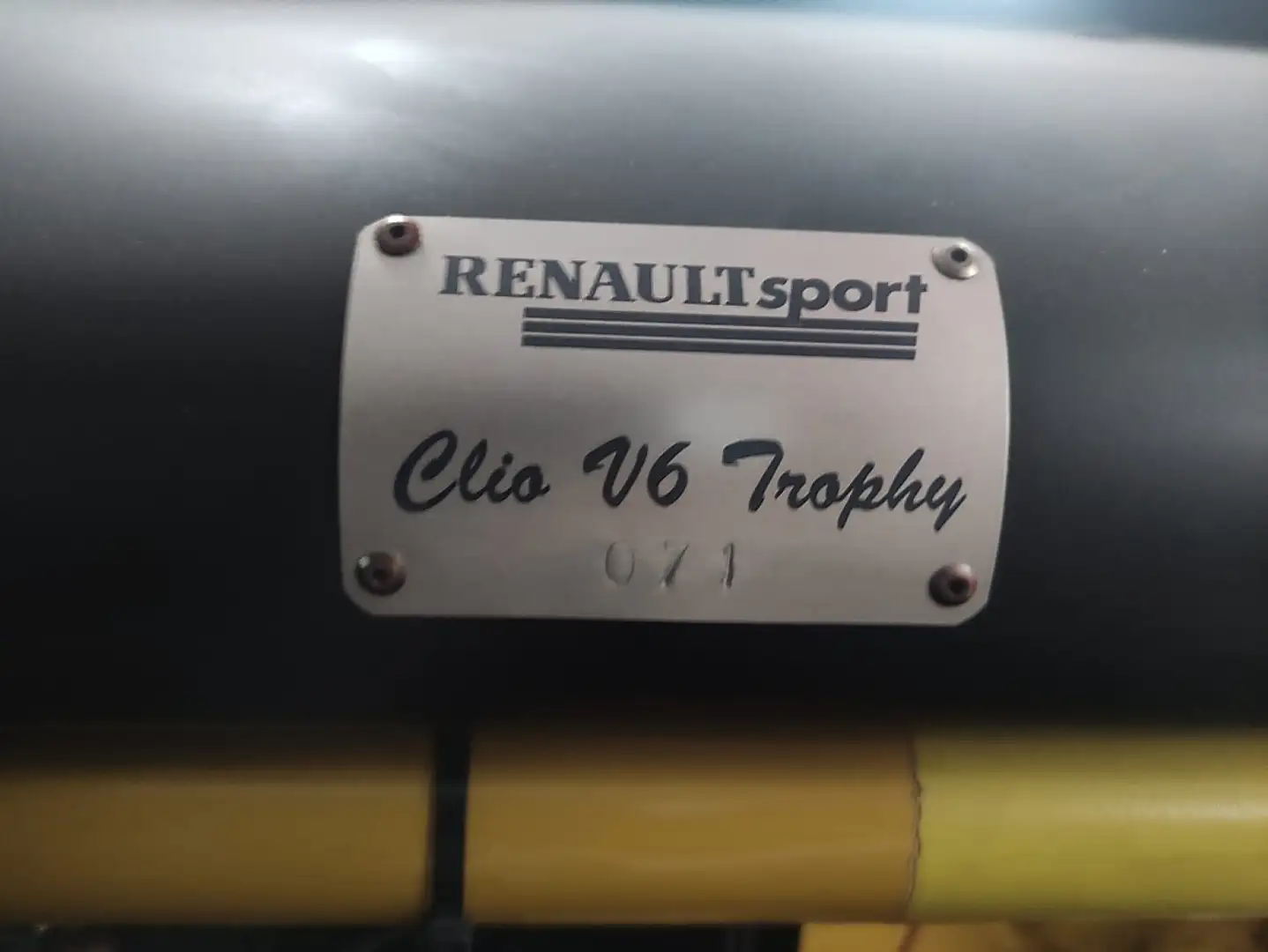 Renault Clio Sport V6 Trophy Weltweit 120 Stück Silber - 2
