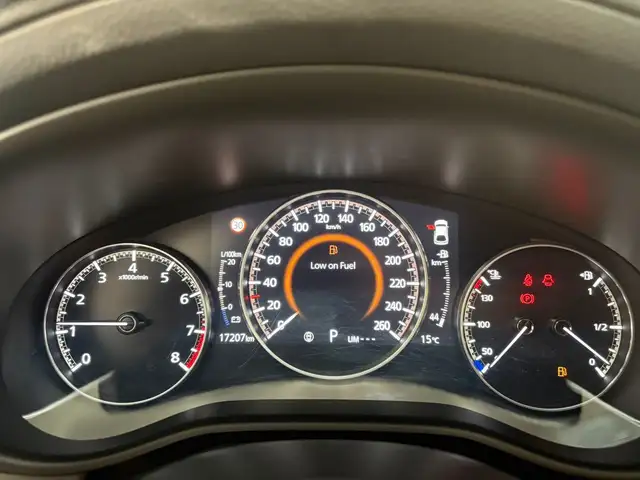 Mazda Mazda3 view 7