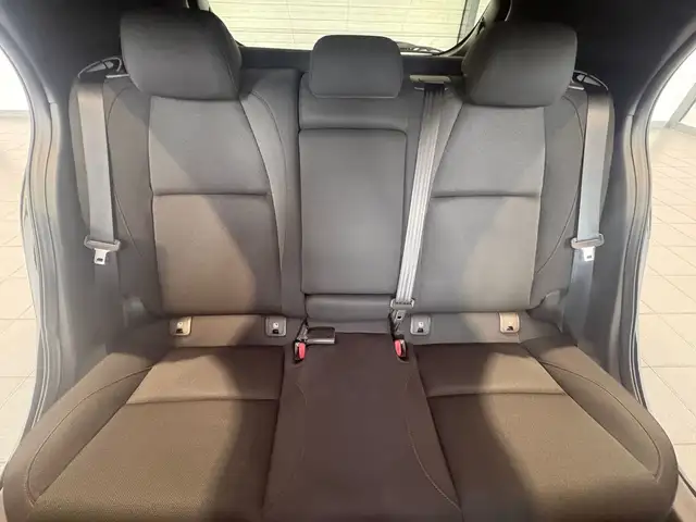 Mazda Mazda3 view 14