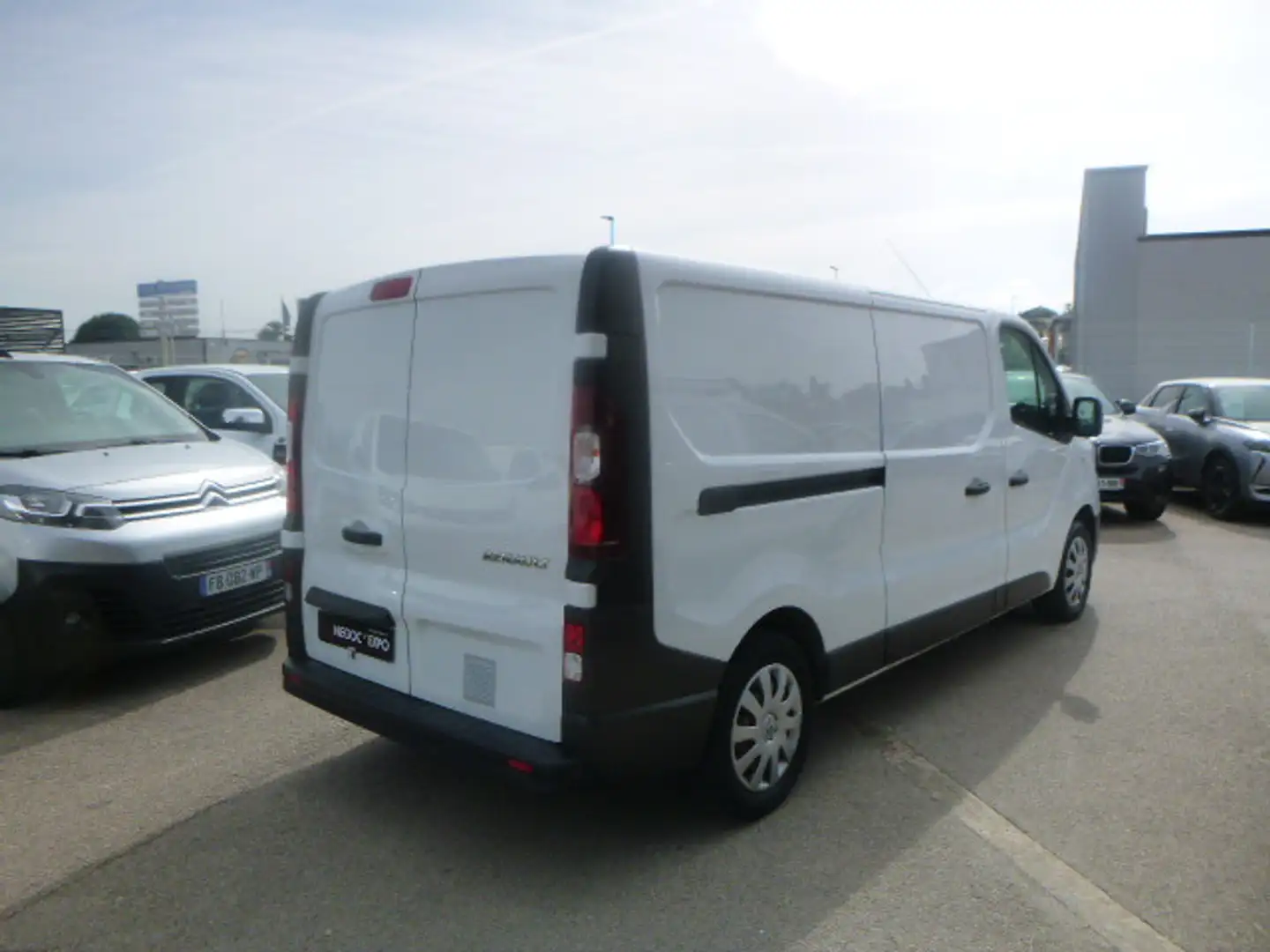 Renault Trafic L2H1 1300 Grand Confort Wit - 2