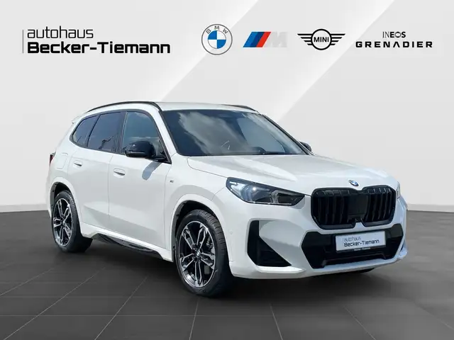 BMW X1 view 7