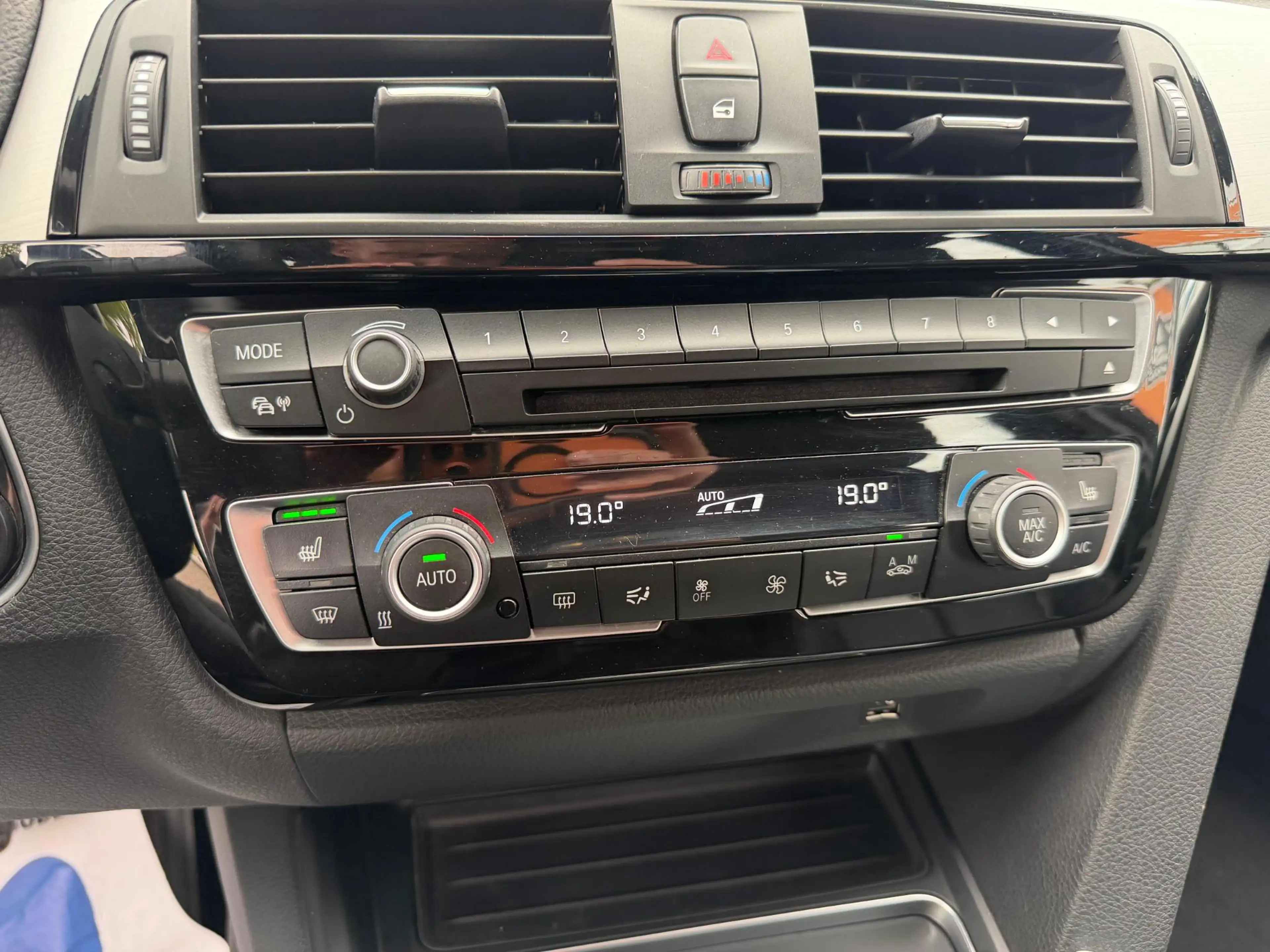 BMW 325 3-serie Touring 325d M Sport NAVI/KEYLESS/HARMAN/K — photo 21