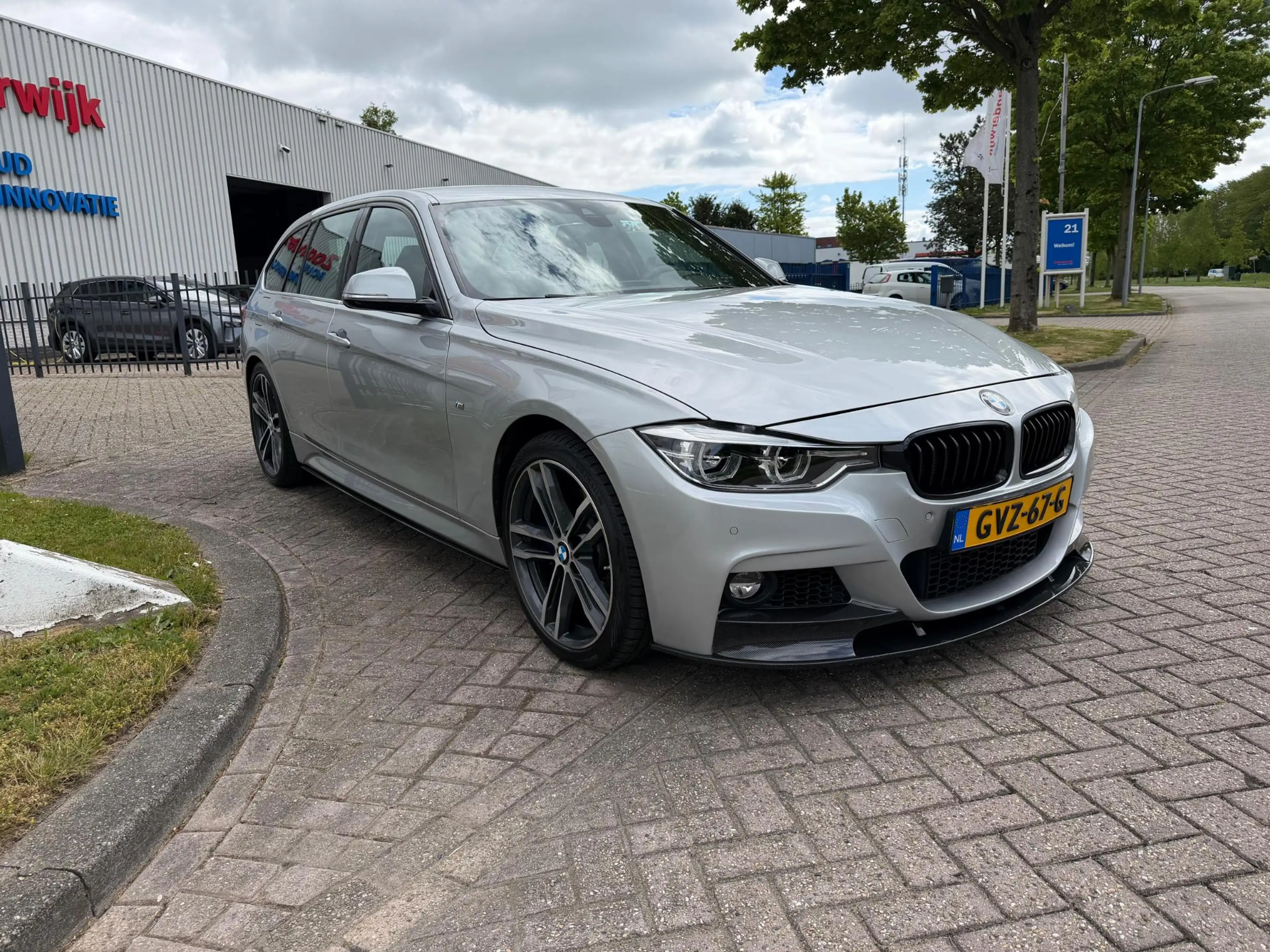 BMW 325 3-serie Touring 325d M Sport NAVI/KEYLESS/HARMAN/K — photo 7