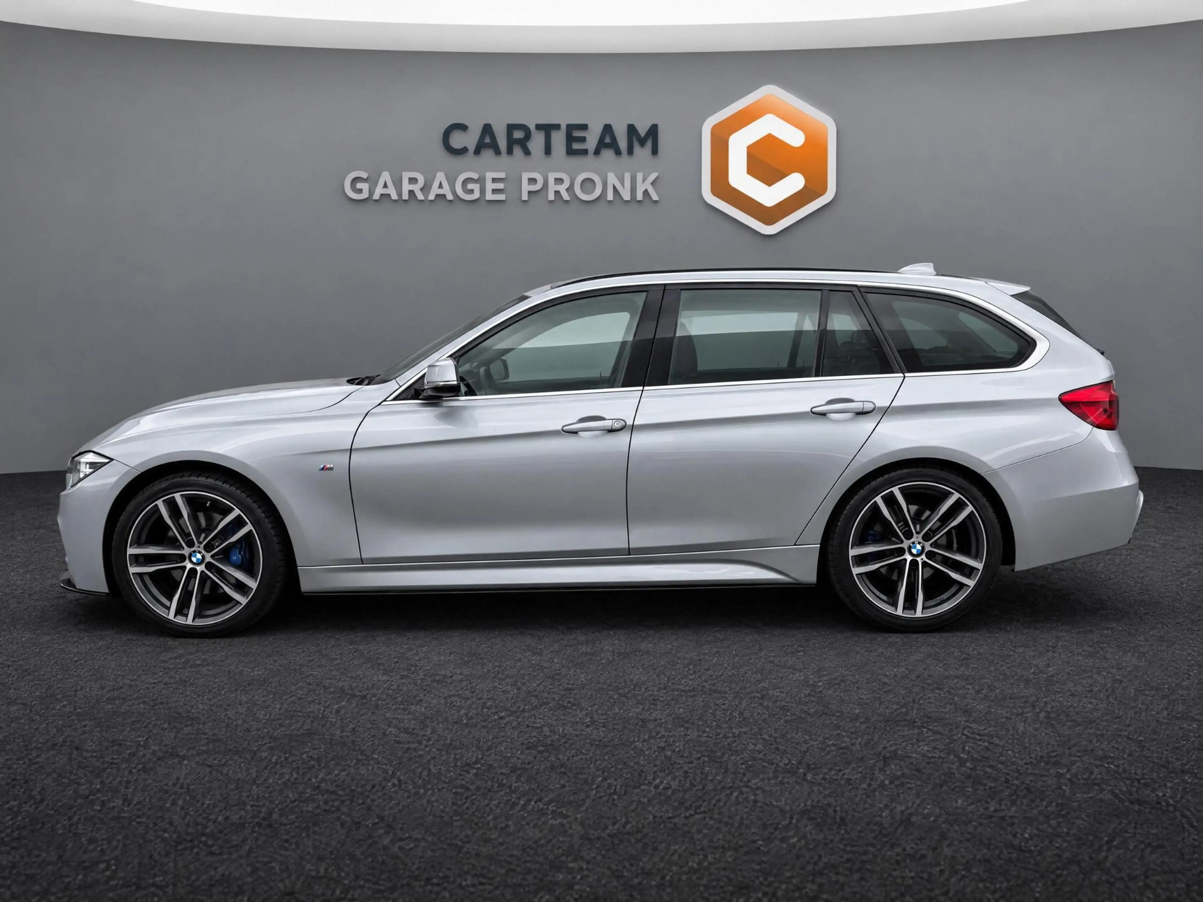 BMW 325 3-serie Touring 325d M Sport NAVI/KEYLESS/HARMAN/K — photo 4