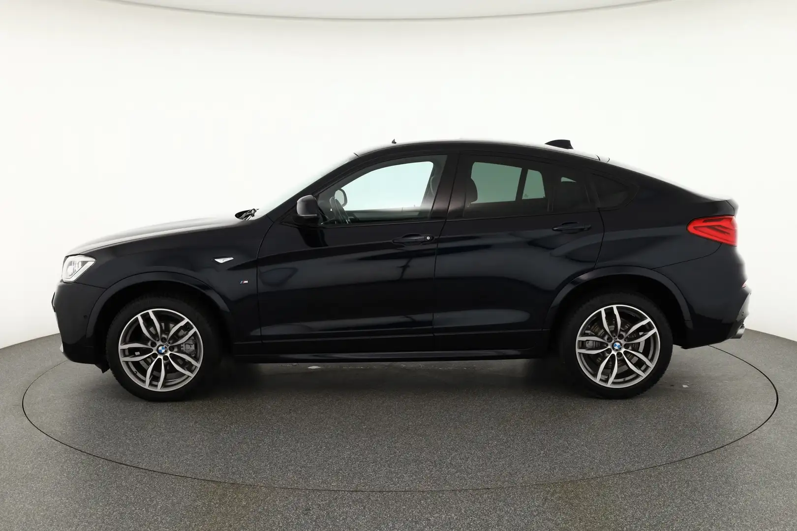 BMW X4 xDrive 30d M Sport LED Navi Standheizung DAB Schwarz - 2
