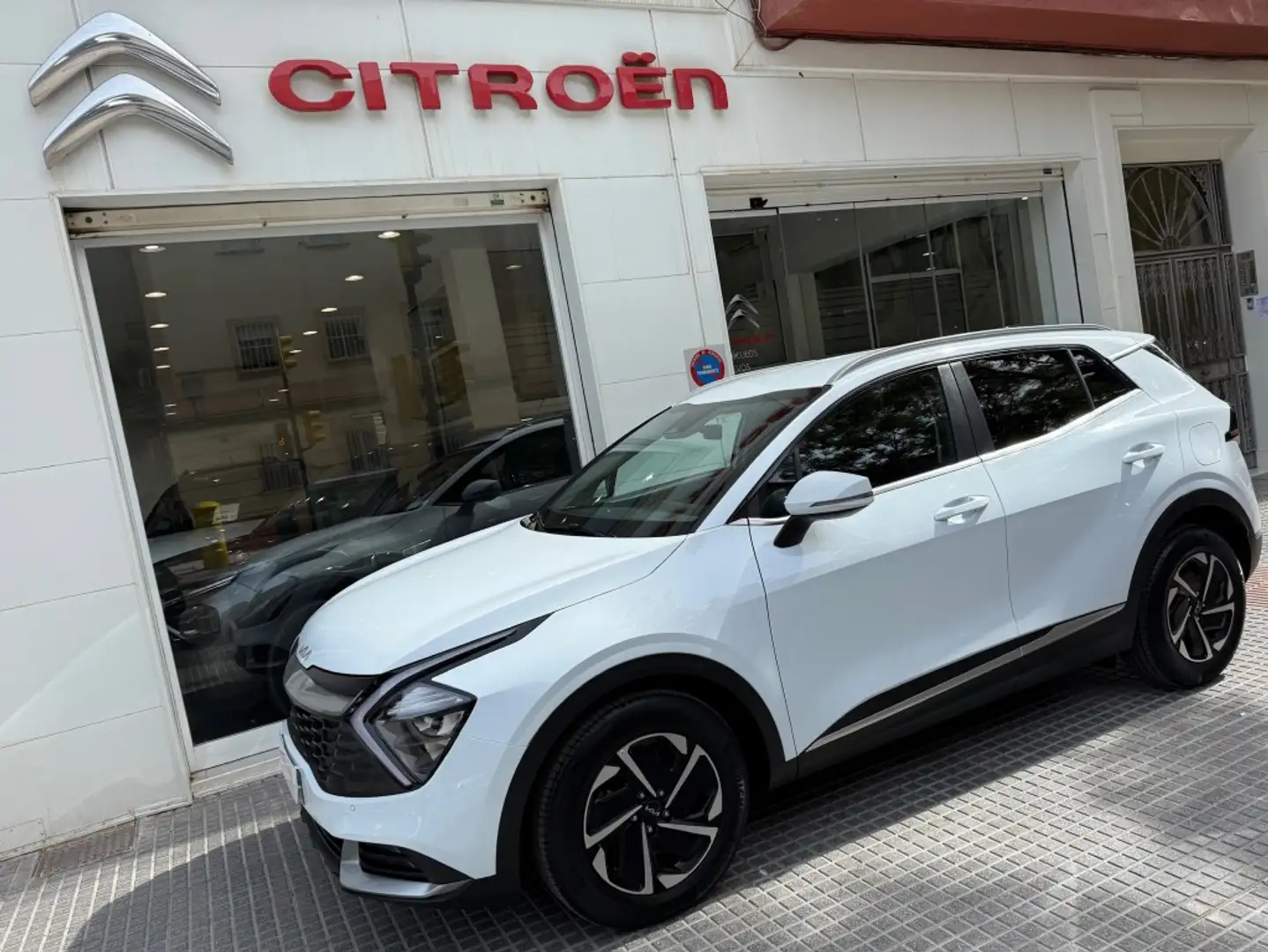 Kia Sportage 1.6 T-GDi Drive 150 Blanco - 2
