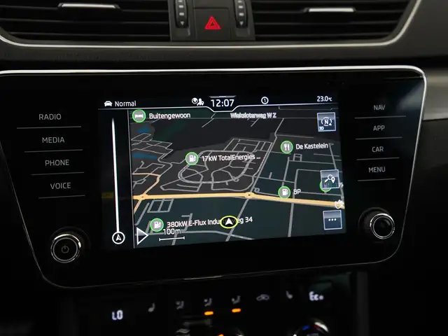 Skoda Superb view 18