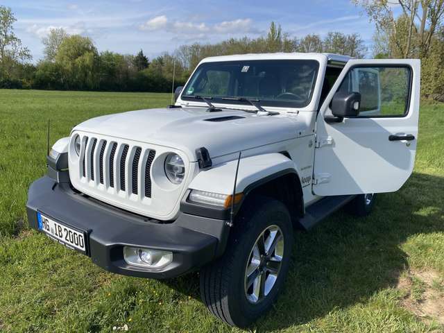 Jeep Wrangler Sahara