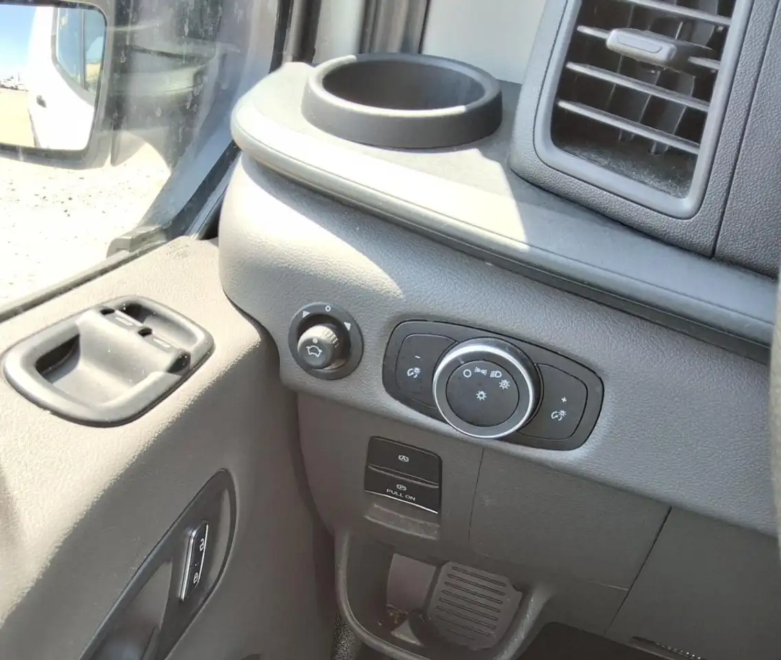 Ford Transit Cargo Van fotografie Ford Transit Cargo Van