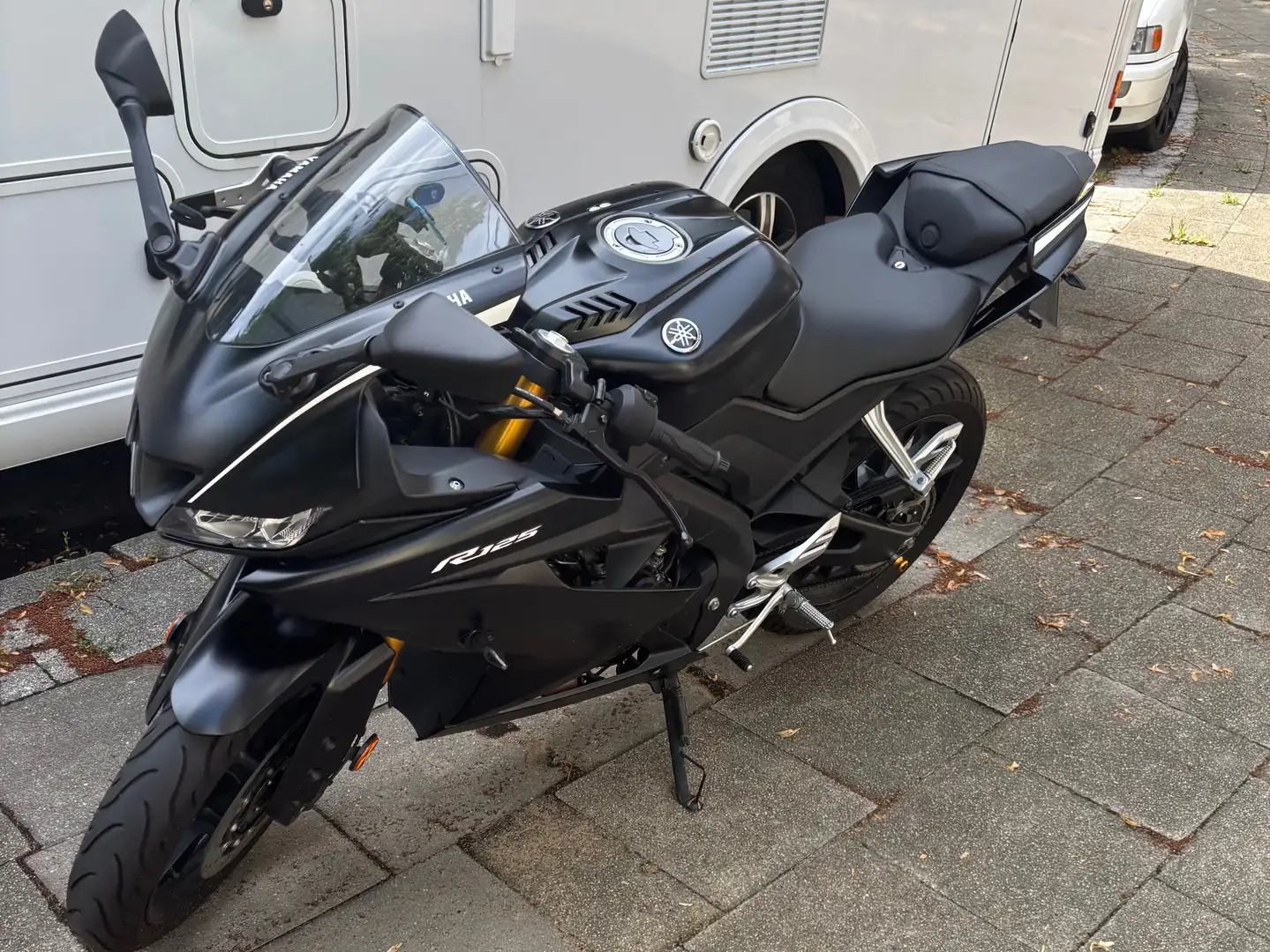 Yamaha YZF-R125 Noir - 1