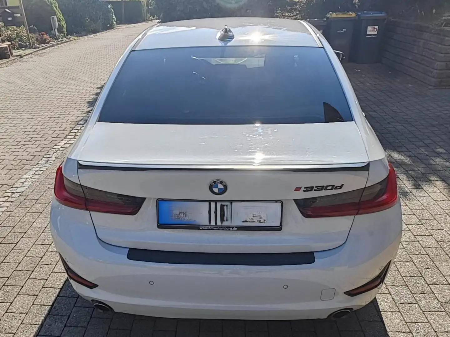BMW 330 330d GT Aut. Advantage Weiß - 2
