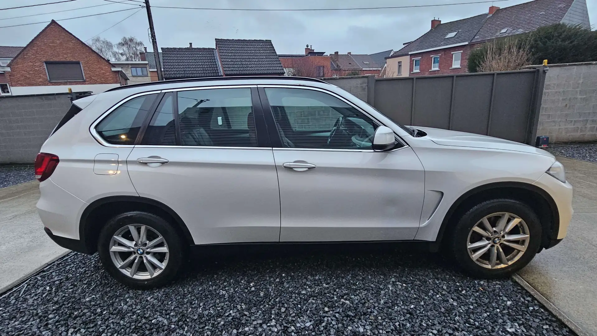 BMW X5 X5 2.0 dA xDrive25 PREMIÈRE MAIN Blanc - 2