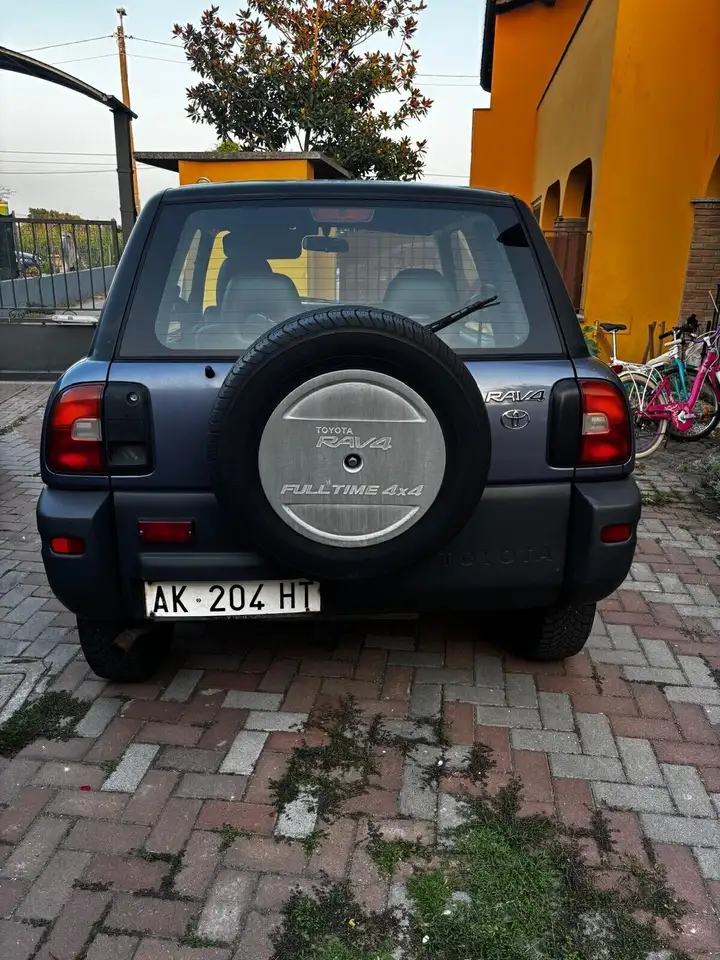Toyota RAV4 2.0i 16V cat 3 porte, foto 4
