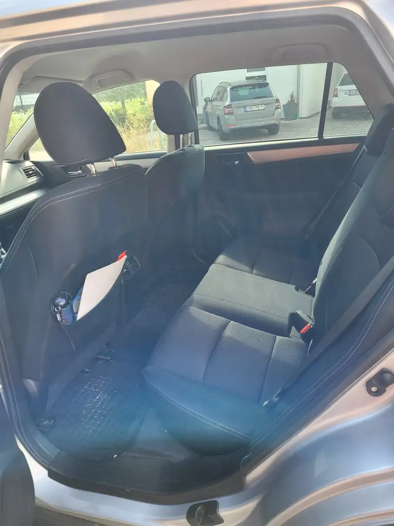 Subaru OUTBACK 2.5i Lineartronic Active mit AHK & Standhzg. - 2