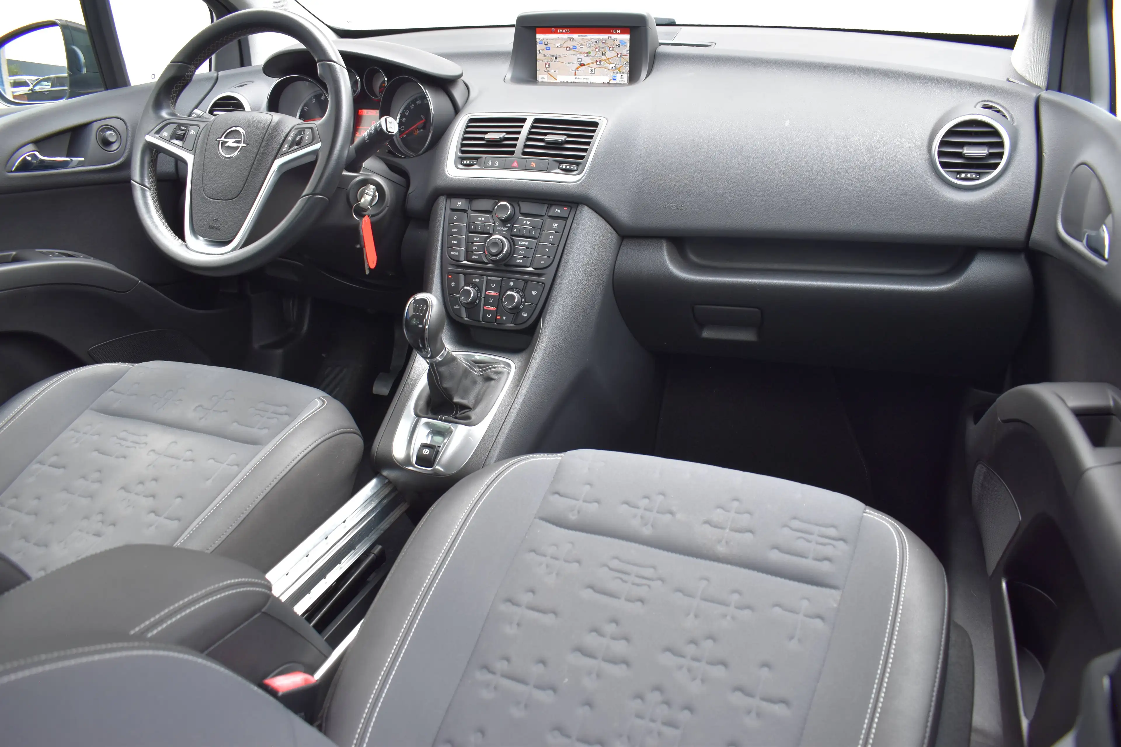 Opel Meriva 1.4i Turbo || Ultimate Plus Edition || 2-zone Airco || Navi || Camera || Cruise Control — photo 6