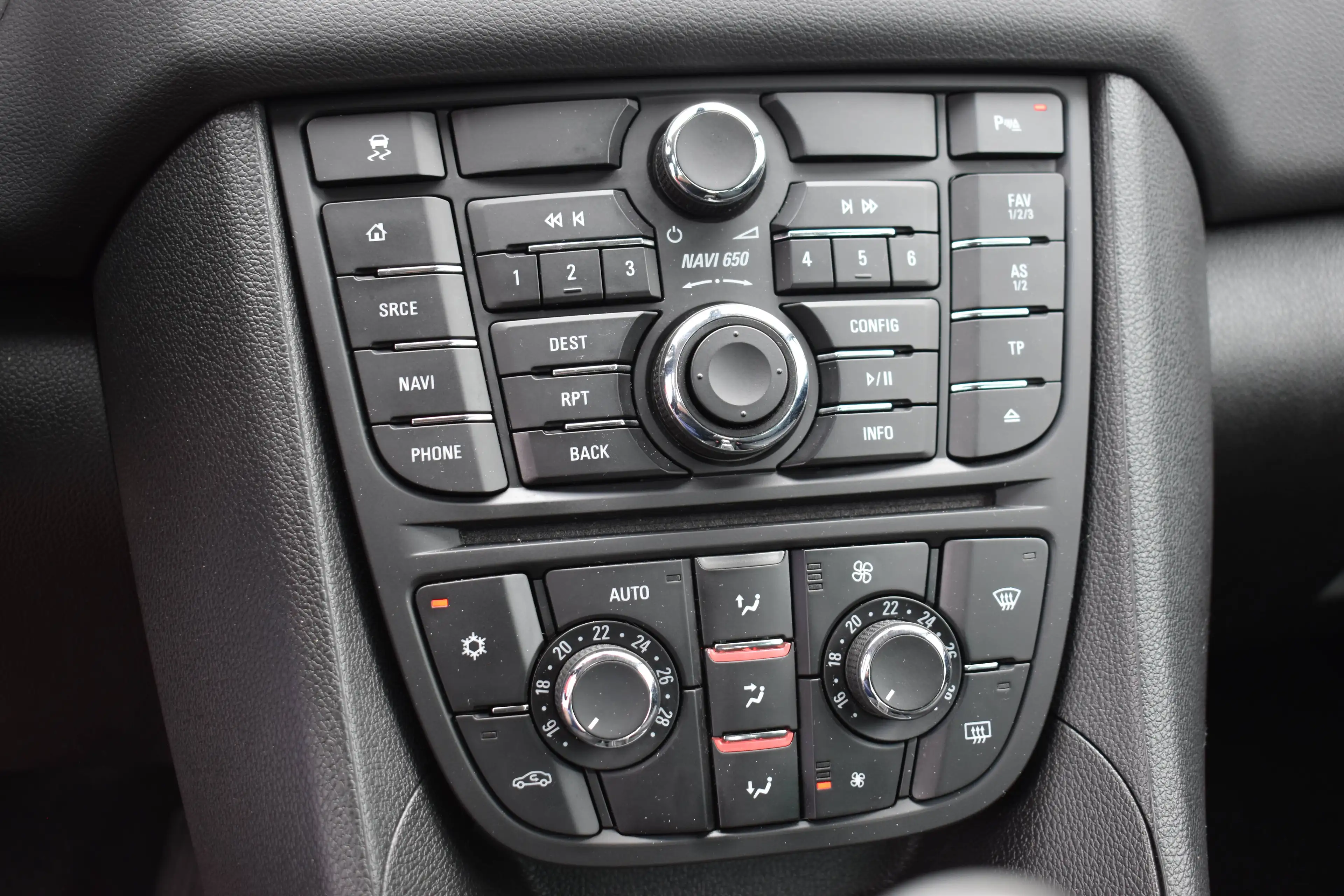 Opel Meriva 1.4i Turbo || Ultimate Plus Edition || 2-zone Airco || Navi || Camera || Cruise Control — photo 11