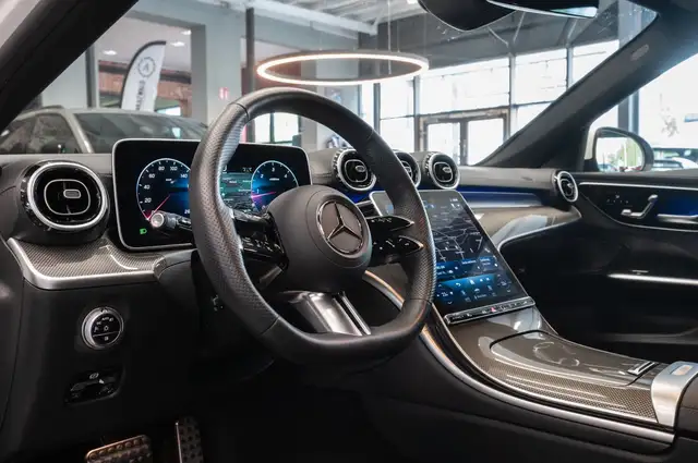 Mercedes-Benz C-Class view 11