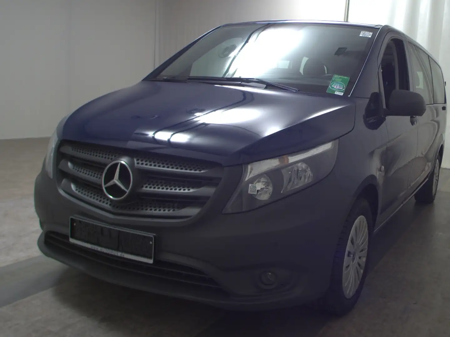 Mercedes-Benz Vito Tourer 114 CDI extralang 8-Sitze Navi RFK Blau - 2