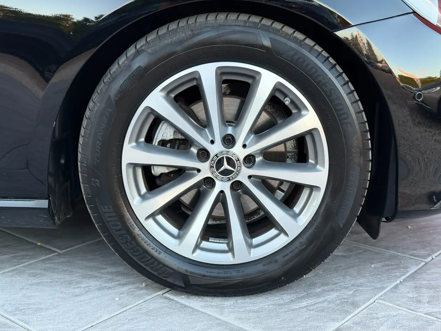 Mercedes-Benz E 200 d|Pano|Burmester|Memory|Distronic|Spurass.|Lenkass Noir - 2