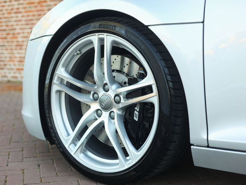Audi R8 4.2 V8 FSI | Collectors item! - Historie — photo 17