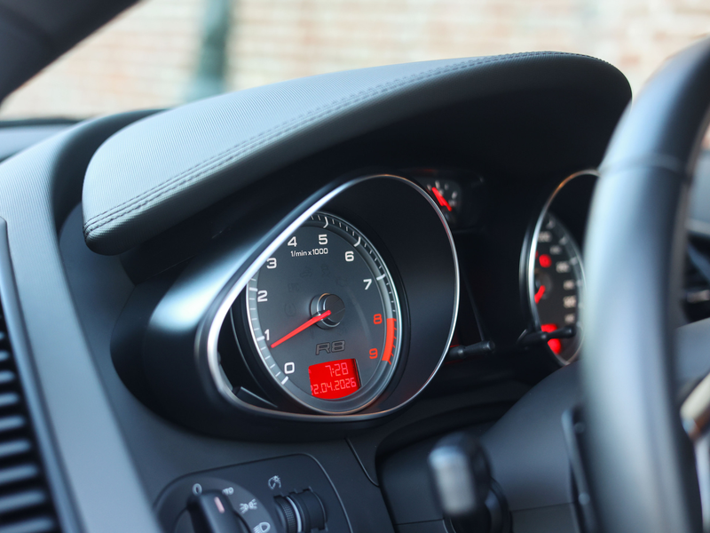 Audi R8 4.2 V8 FSI | Collectors item! - Historie — photo 33