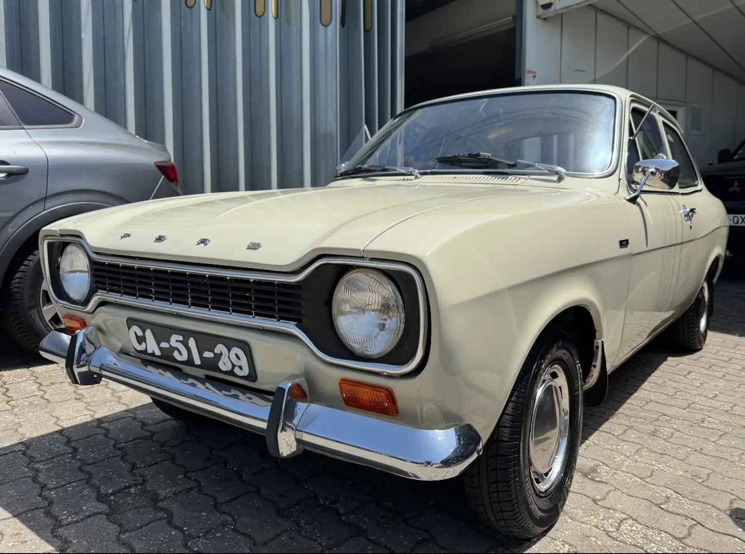 Ford Escort MK1 - 1