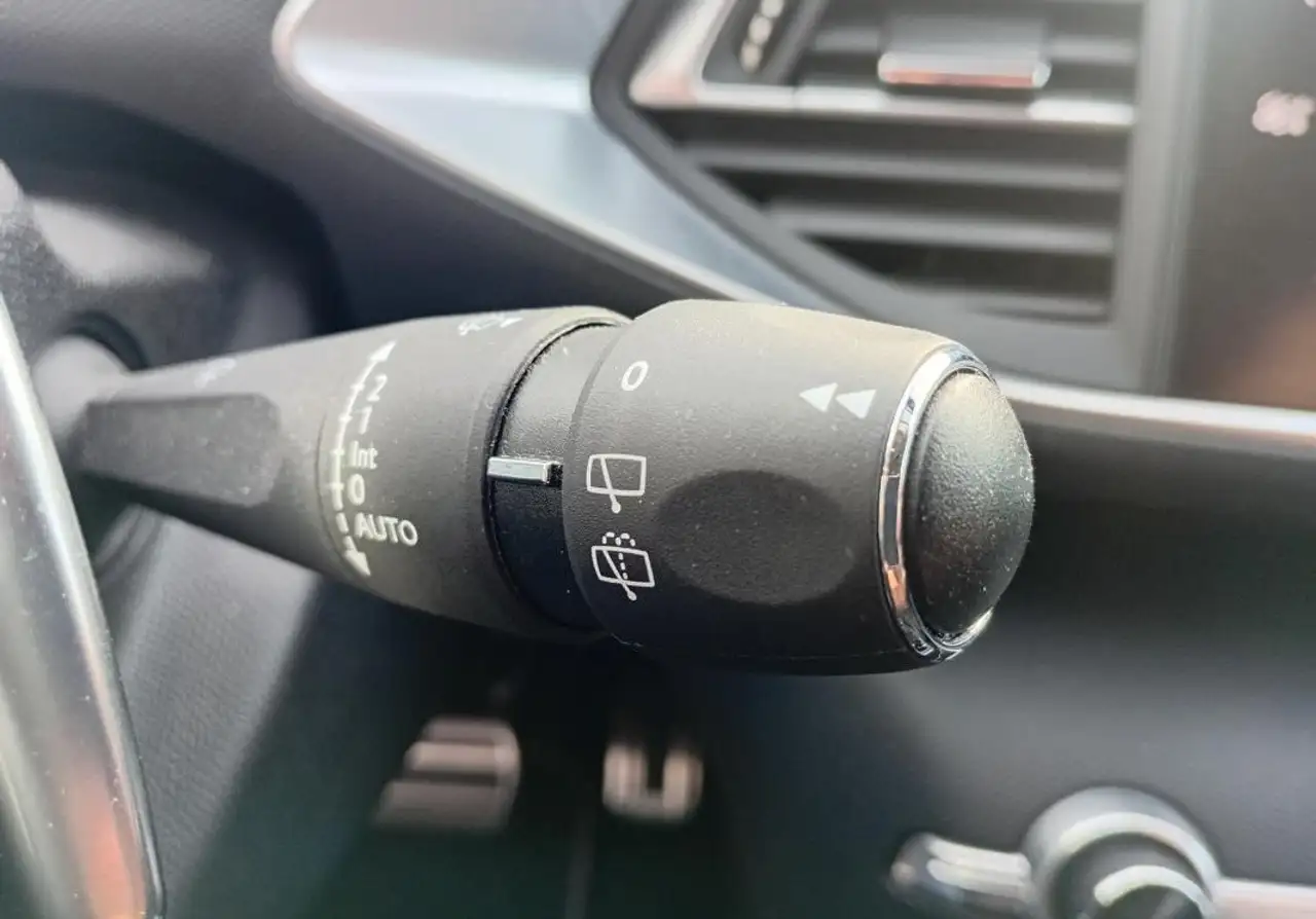 Peugeot 308 308 — photo 16