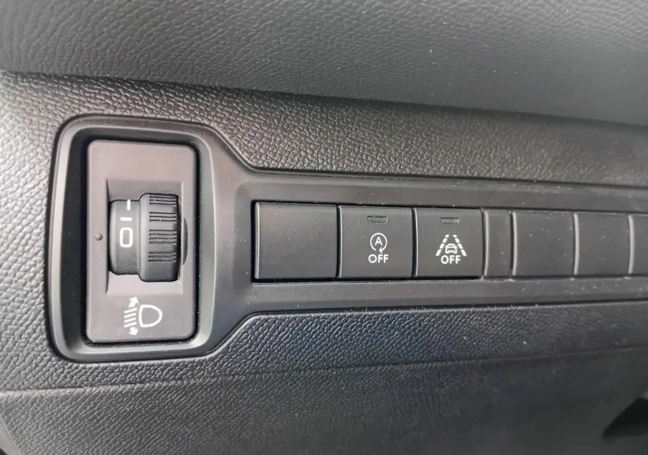 Peugeot 308 308 — photo 11