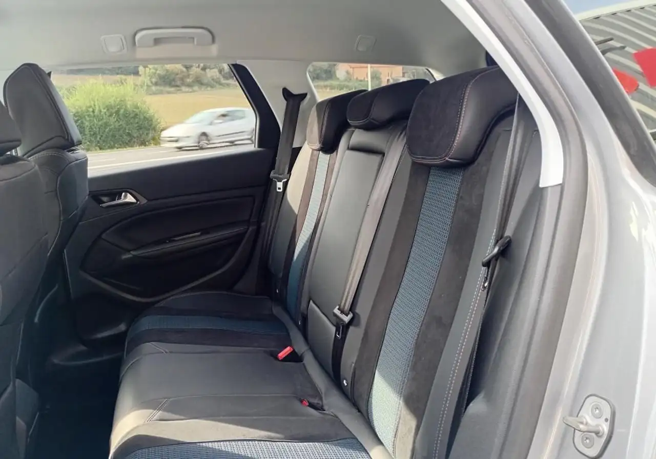 Peugeot 308 308 — photo 4