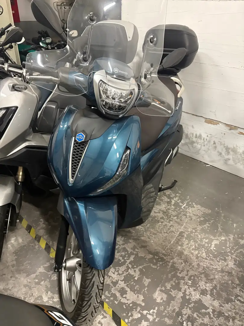 Piaggio Beverly 300 Niebieski - 1