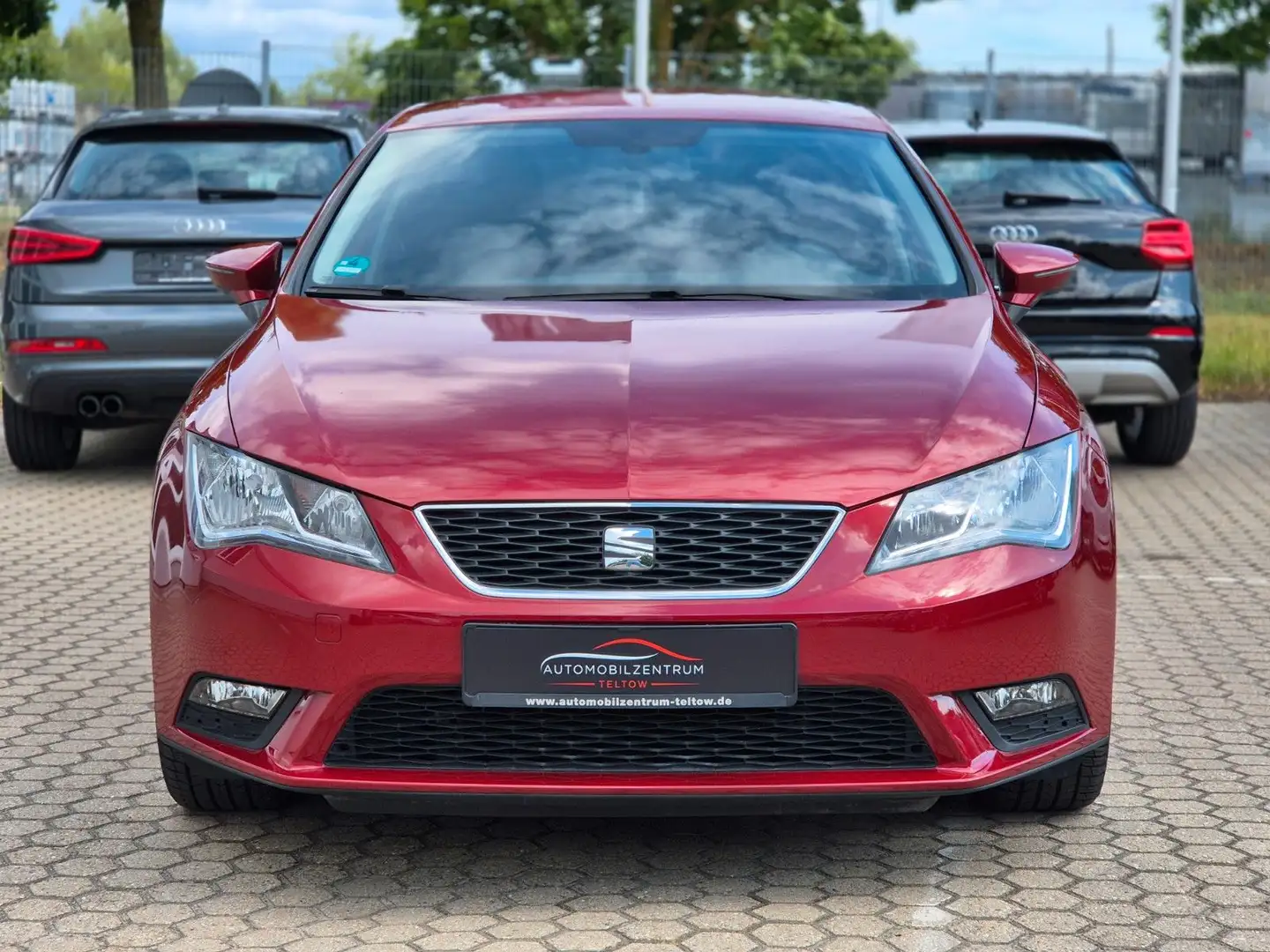 SEAT Leon 1.2 TSI Style 1. Hand Klimaautom. Allwetter Rot - 2