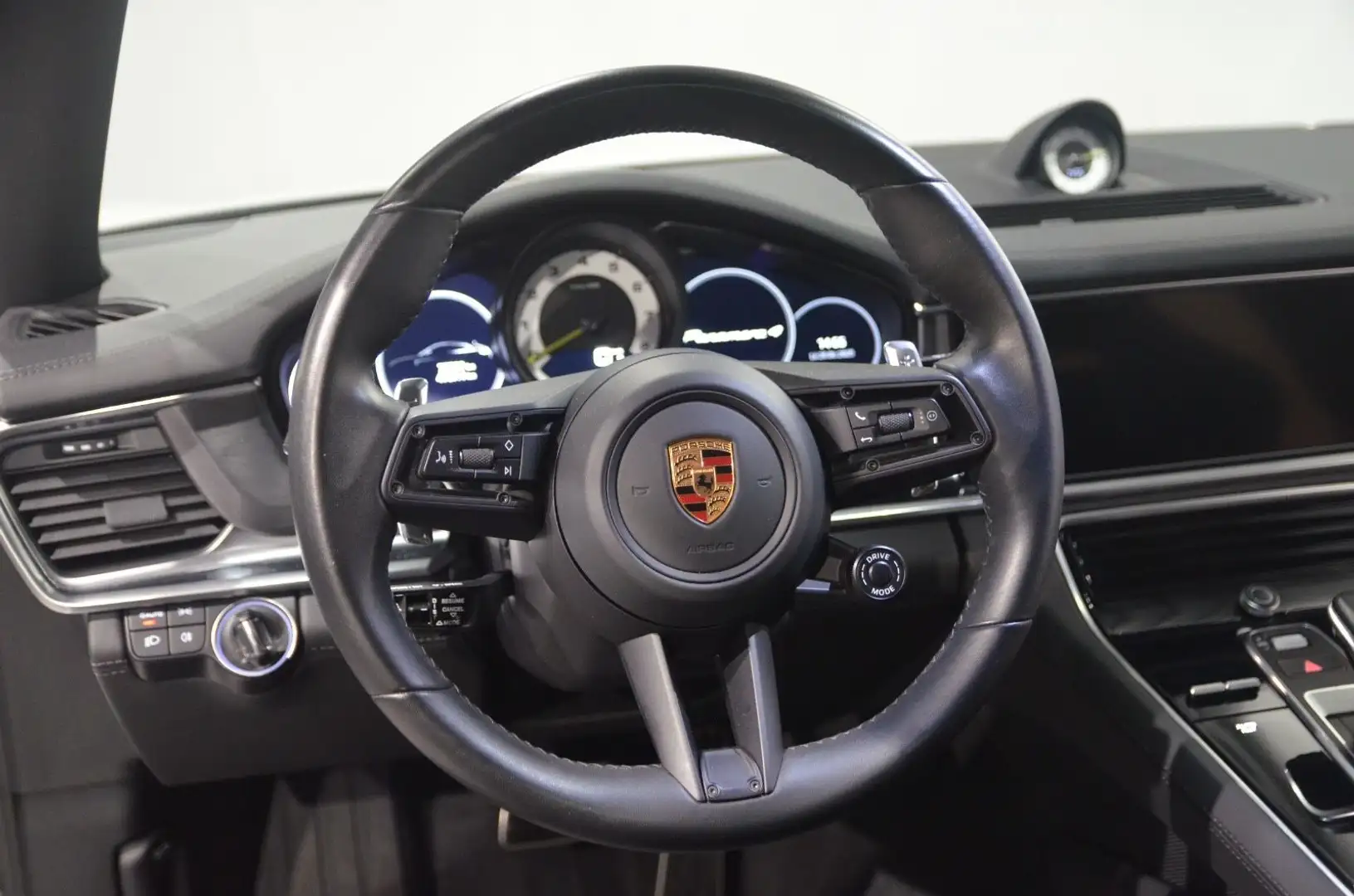 Porsche Panamera ST 4E-Hybrid Platinum Editi SportDesign Gris - 2