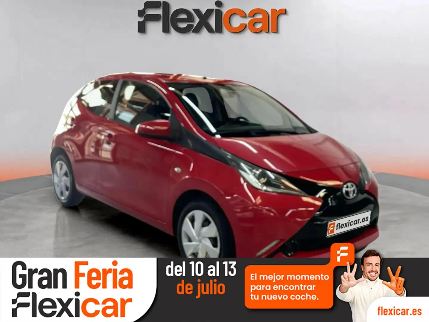 Toyota Aygo 70 x-play Rojo - 1