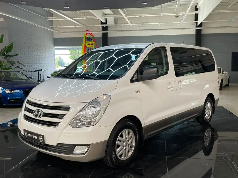 HYUNDAI H-1