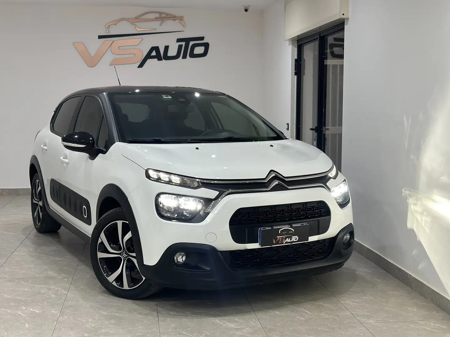 Citroen C3 C3 1.2 puretech Shine Pack s Bianco - 1