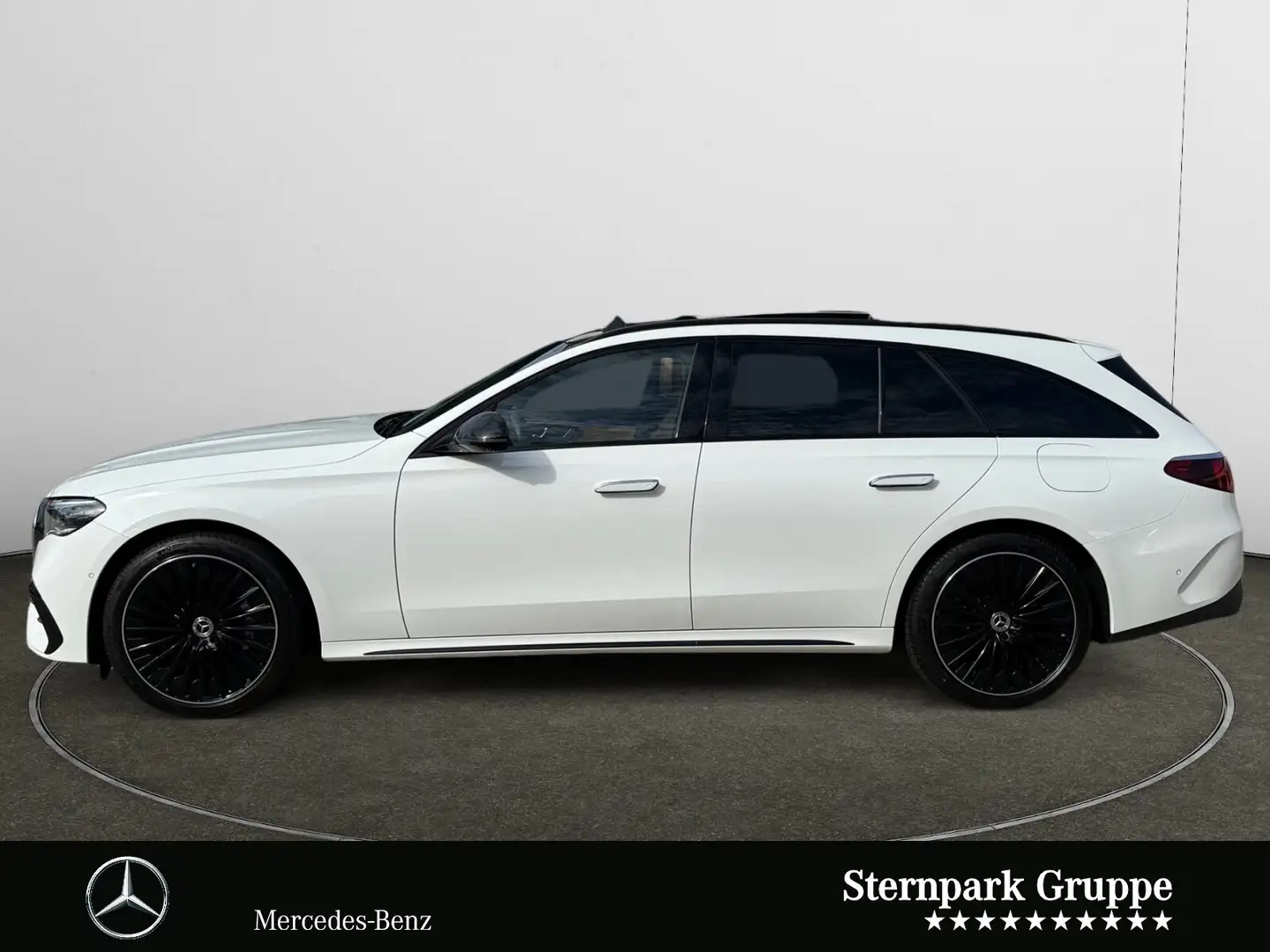 Mercedes-Benz E 300 E 300 de T 4M AMG Pano+Distro+AHK+HuD+AIRMATIC+ Blanc - 2