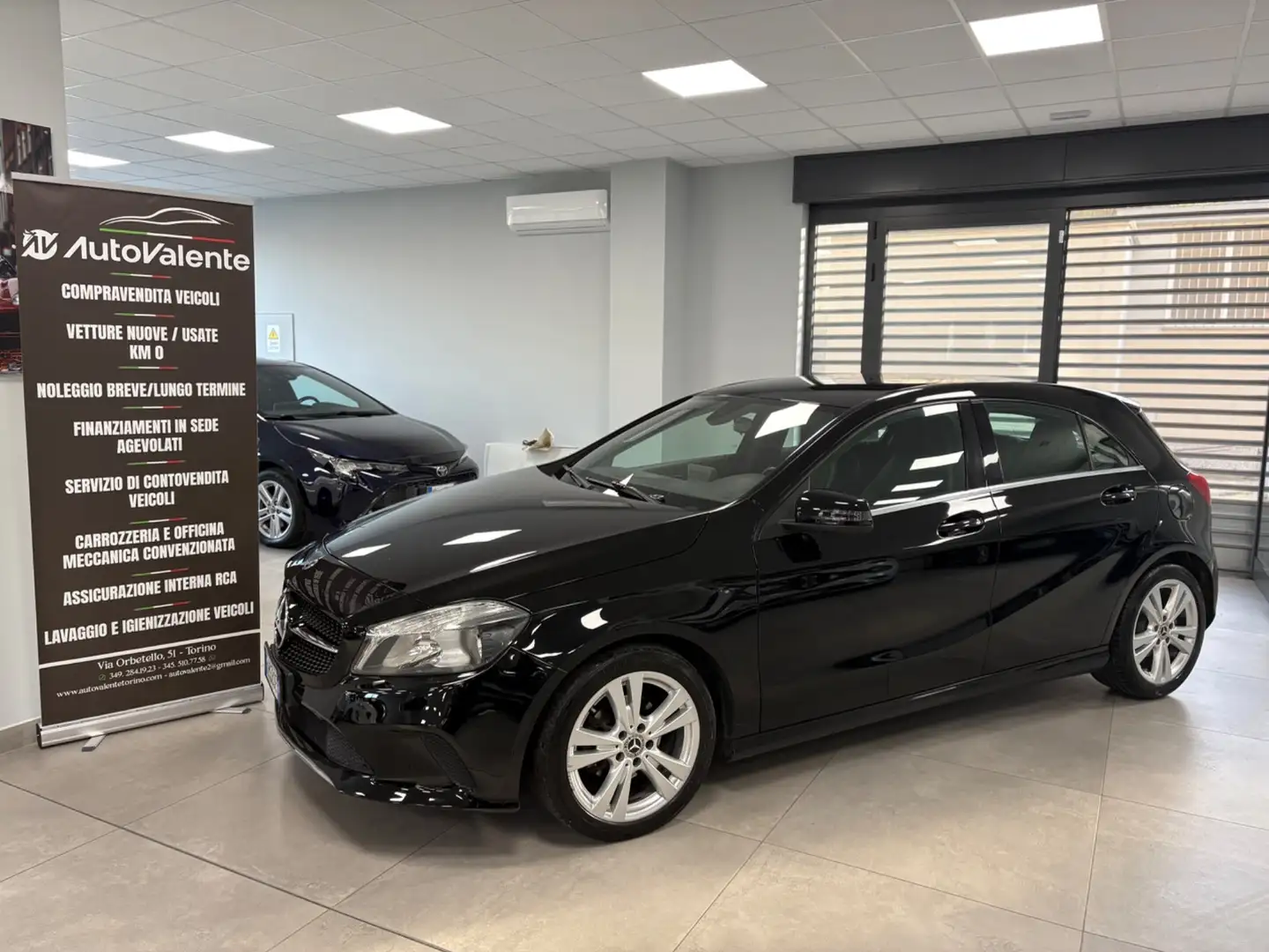 Mercedes-Benz A 180 A 180 d Automatic Business Nero - 1