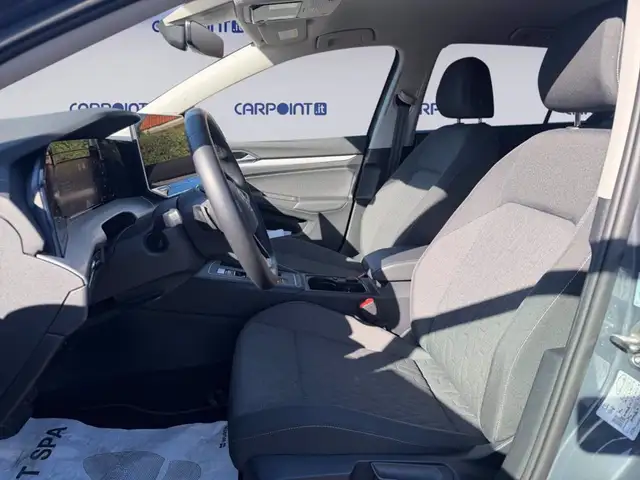 Volkswagen Golf view 10