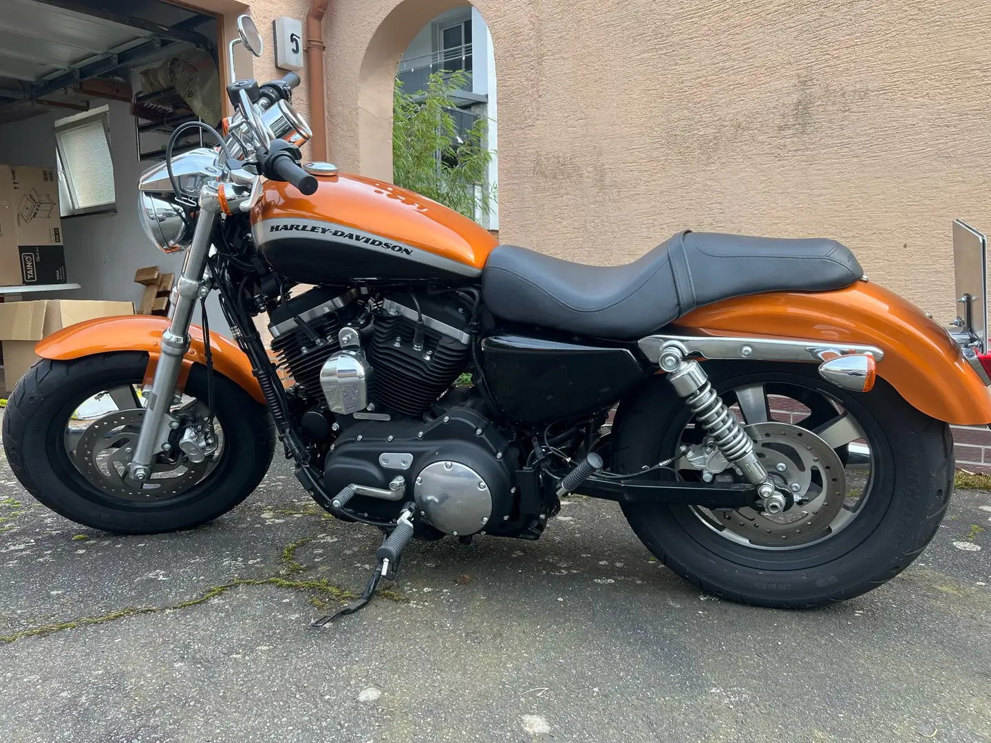 Harley-Davidson Sportster 1200 Portocaliu - 1