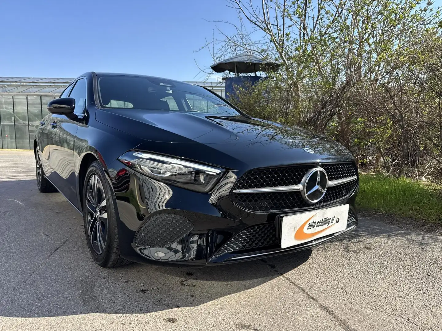 Mercedes-Benz A 180 A 180 Aut. Progressive Line Advanced **Extras** Schwarz - 1