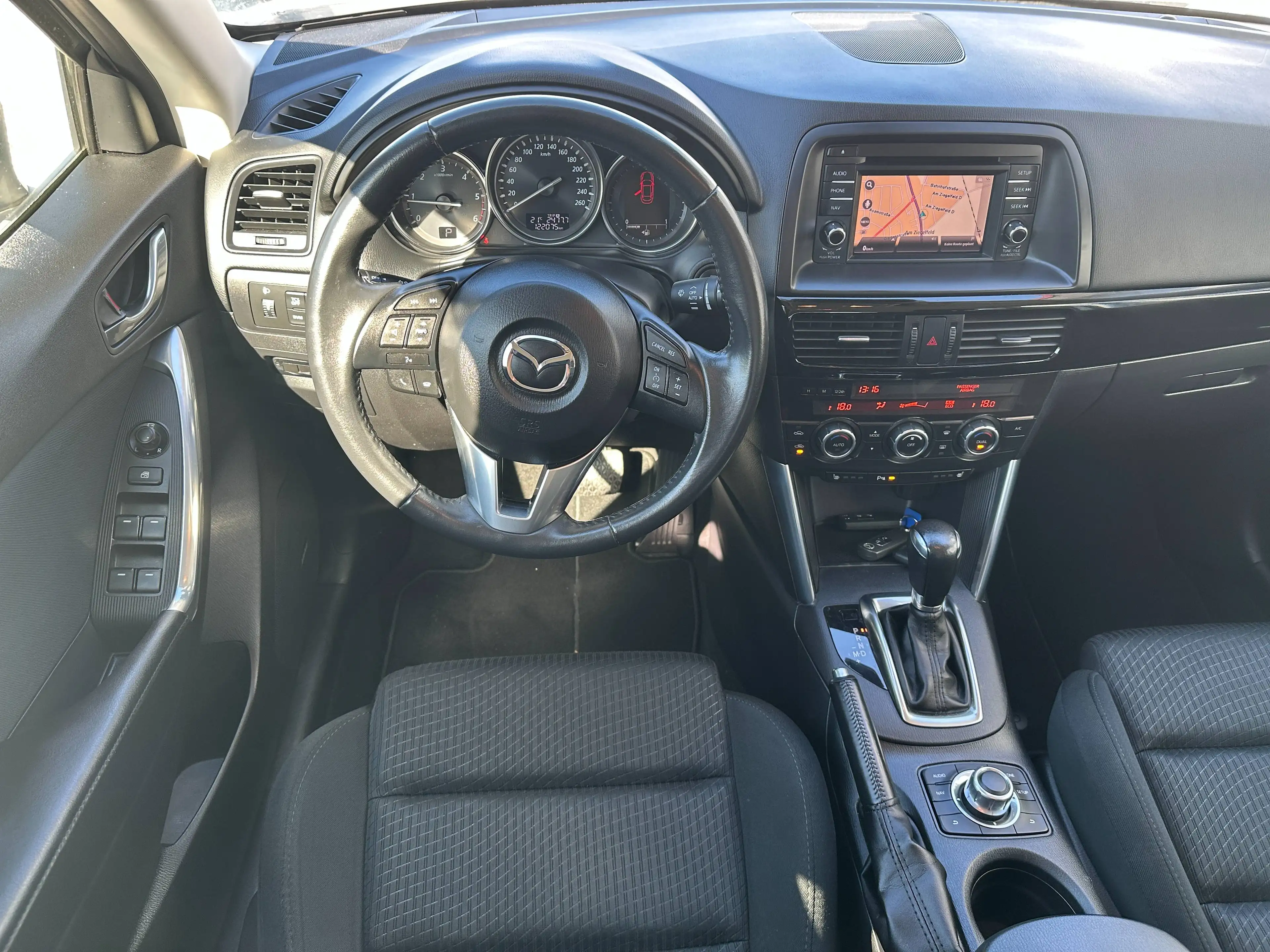 Mazda CX-5 Sendo 2WD 2.2D KLIMA NAVI PDC SITZ-STANDHEIZUNG — photo 11