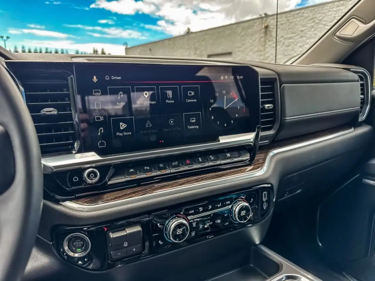 GMC Sierra 1500 photo GMC Sierra 1500