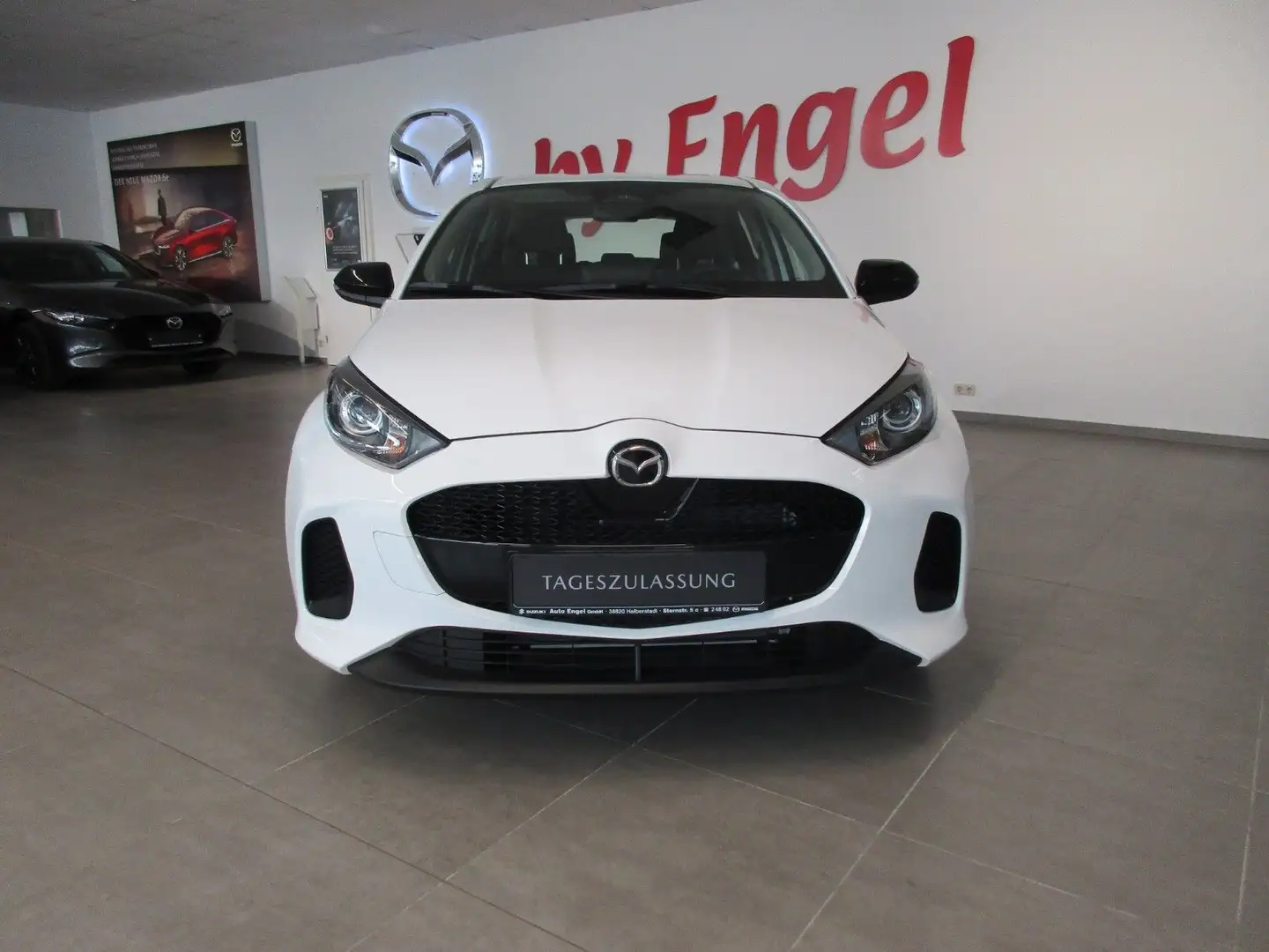 Mazda 2 Hybrid 1.5L Hybrid VVT-i FWD Centerline Weiß - 2