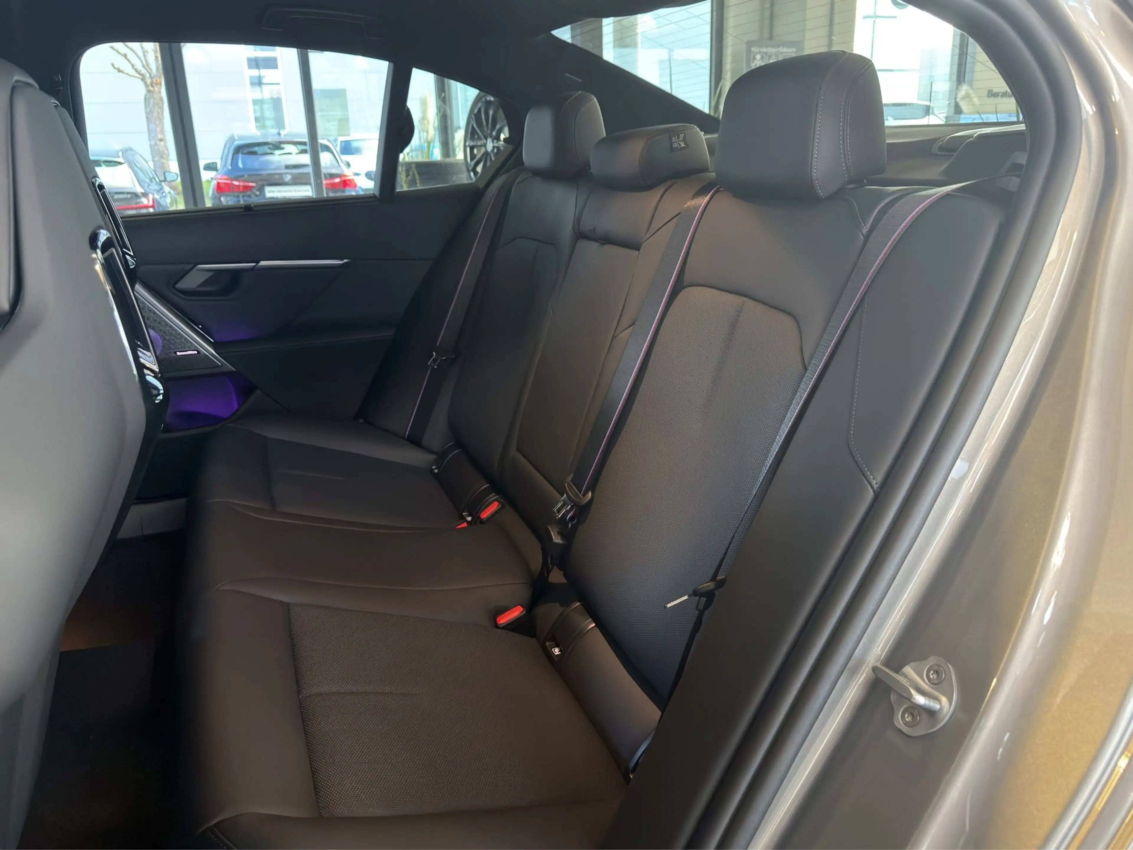 BMW 540 d xDr. M Sport PRO AHK/SHZ/PANO/B&W/M-SITZ — photo 7