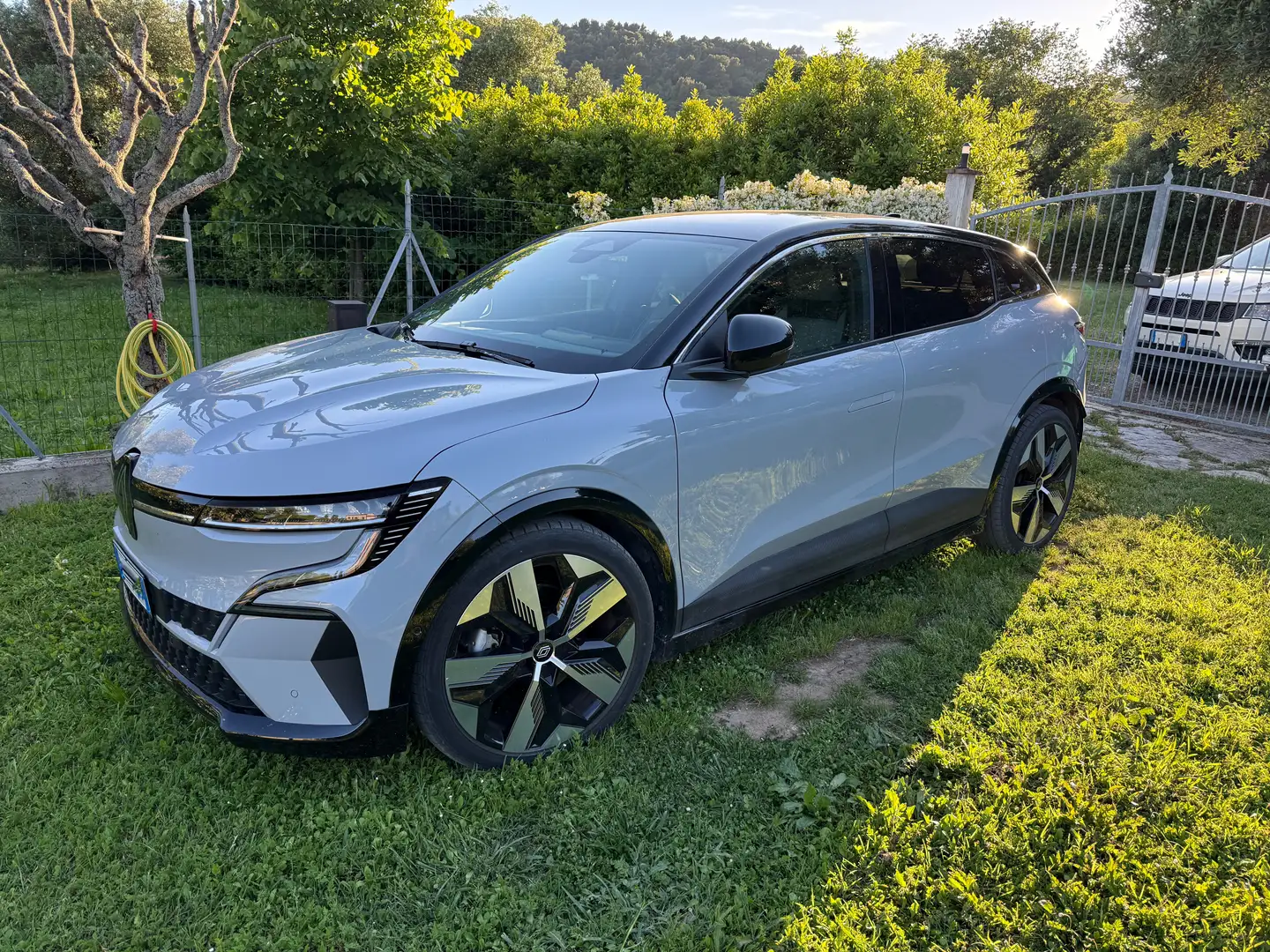 Renault Megane Megane IV E-Tech E-Tech Techno EV60 220cv AC22 Bianco - 1