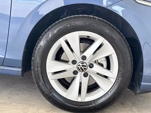 Volkswagen Golf view 15